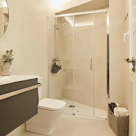Del Valle Hogar Centro Apartment *